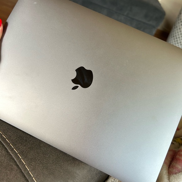 Apple MacBook Air 13in